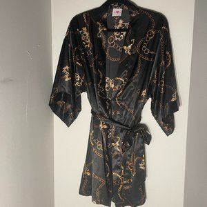 Hadid Black Chain Robe